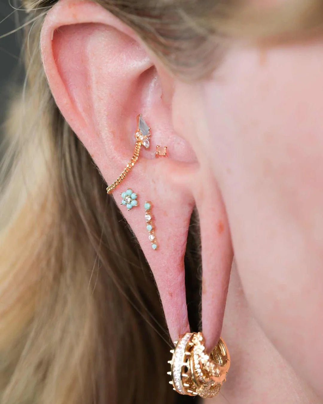 Afterglow – Sandblasted Swiss Blue Topaz – 14K Gold Threadless End - piercing - zone.com
