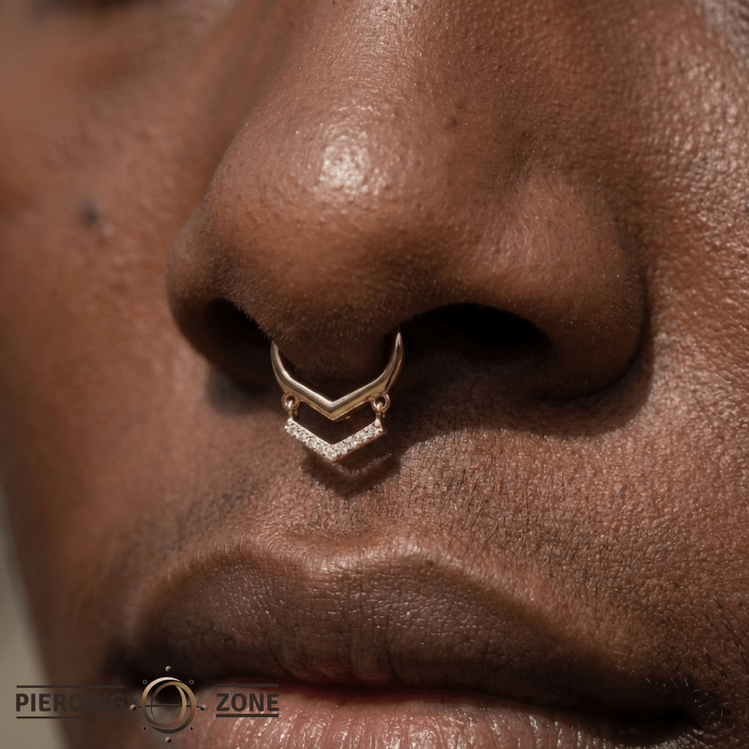 Ain’t No Disco – CZ Arc – 14K Gold Clicker Ring - piercing - zone.com