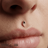 Almost Famous – Black Agate & CZ Triangle – 14K Gold Threadless End - piercing - zone.com