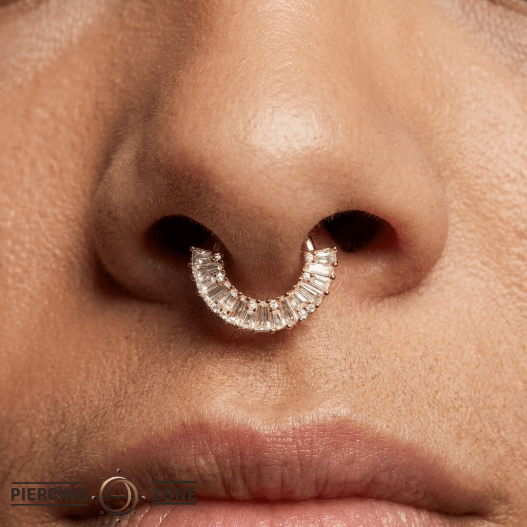 Amplify – CZ Gem Cluster – 14K Gold Clicker - piercing - zone.com