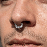 Anilyse Seamless Ring – 14K Gold Seven - Gem Bold Design - piercing - zone.com