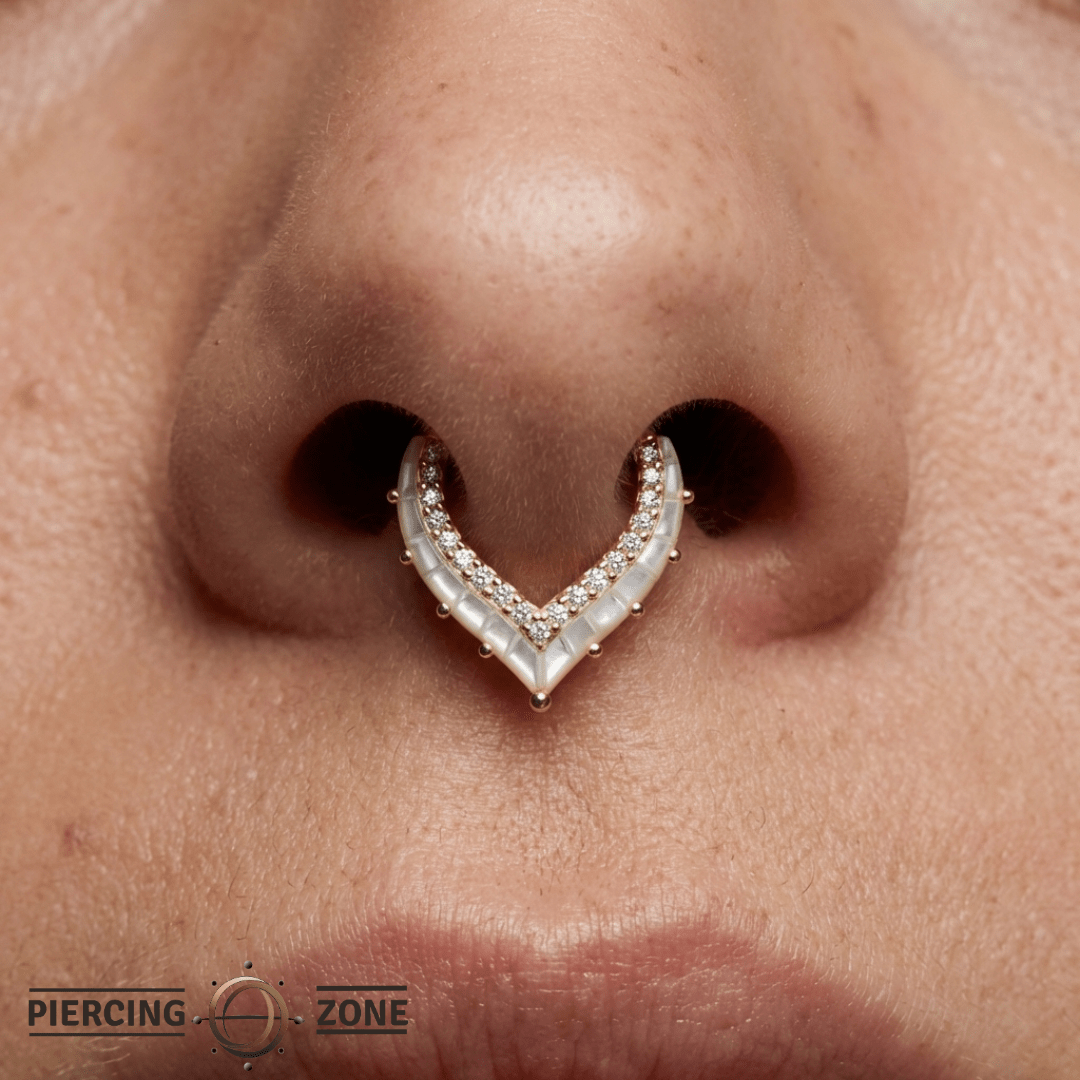 Arise V - Shape Mother of Pearl – 14K Gold Clicker Ring - piercing - zone.com