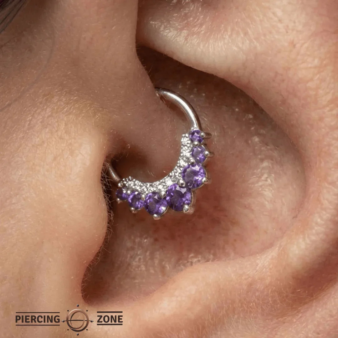 Athena Seamless Ring – 14K Gold Multi - Gem Cup & Divot Design - piercing - zone.com