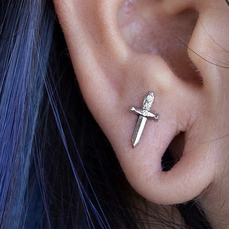 Threadless dagger end with steel pin – Choose Your Weapon