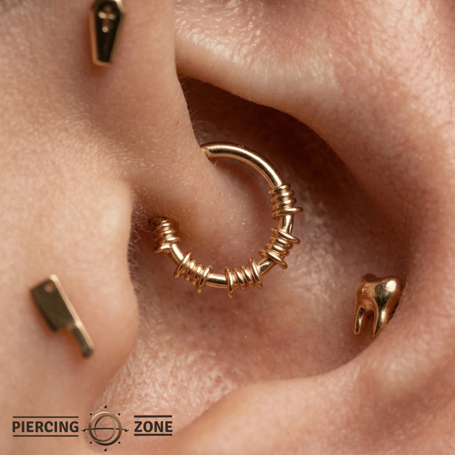 Barbed Wire Continuous Ring - 14K Gold Seamless Ring - piercing - zone.com