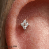 Belle – Diamond Cluster Classic – 14K Gold Threadless End - piercing - zone.com