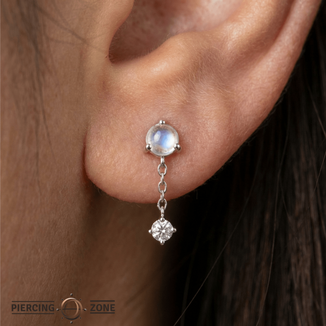 Bianca – Moonstone & White Sapphire Chain – 14K Gold Threadless End - piercing - zone.com