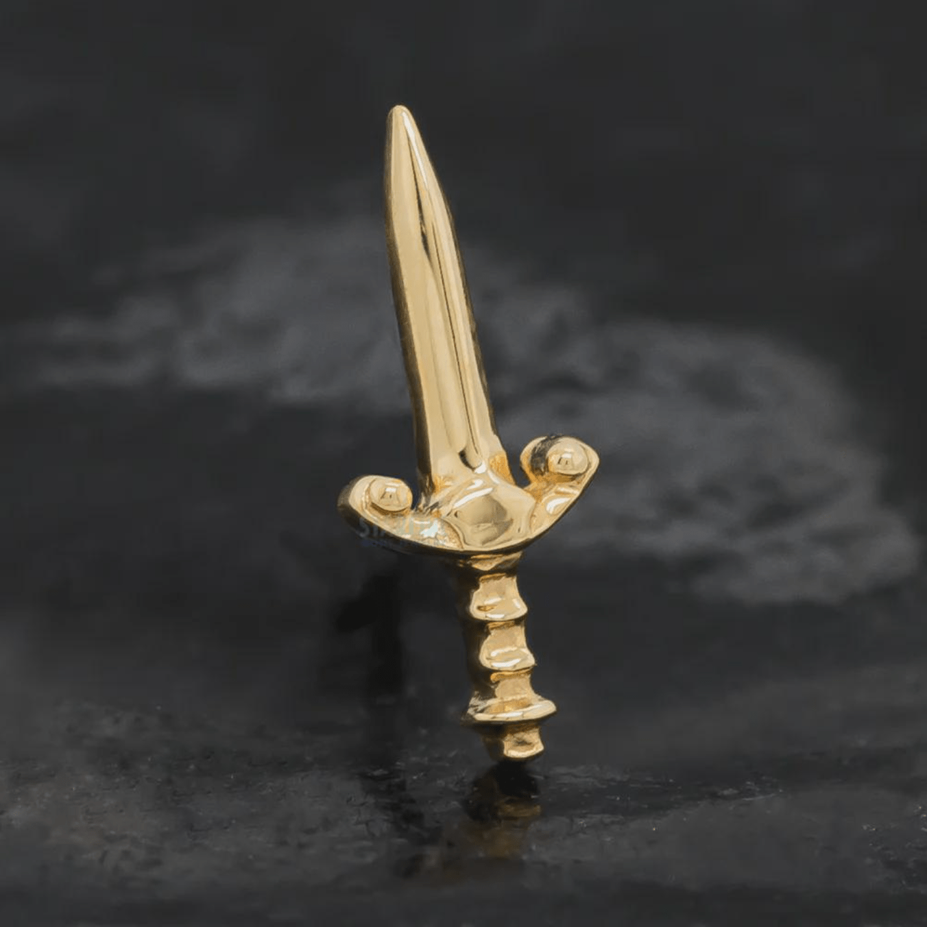 Blade – Sword - Inspired – 14K Gold Threadless End - piercing - zone.com
