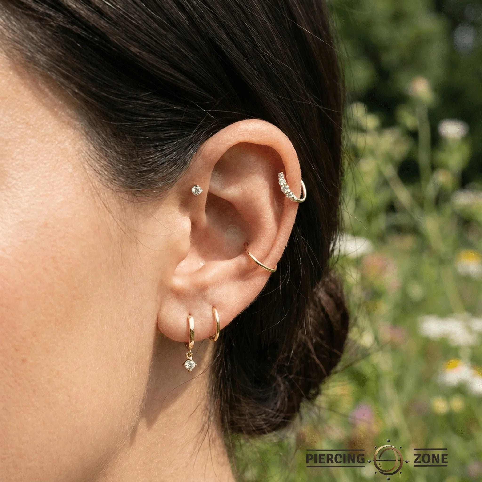 Brigitte – CZ Five - Stone – 14K Gold Seam Ring - piercing - zone.com