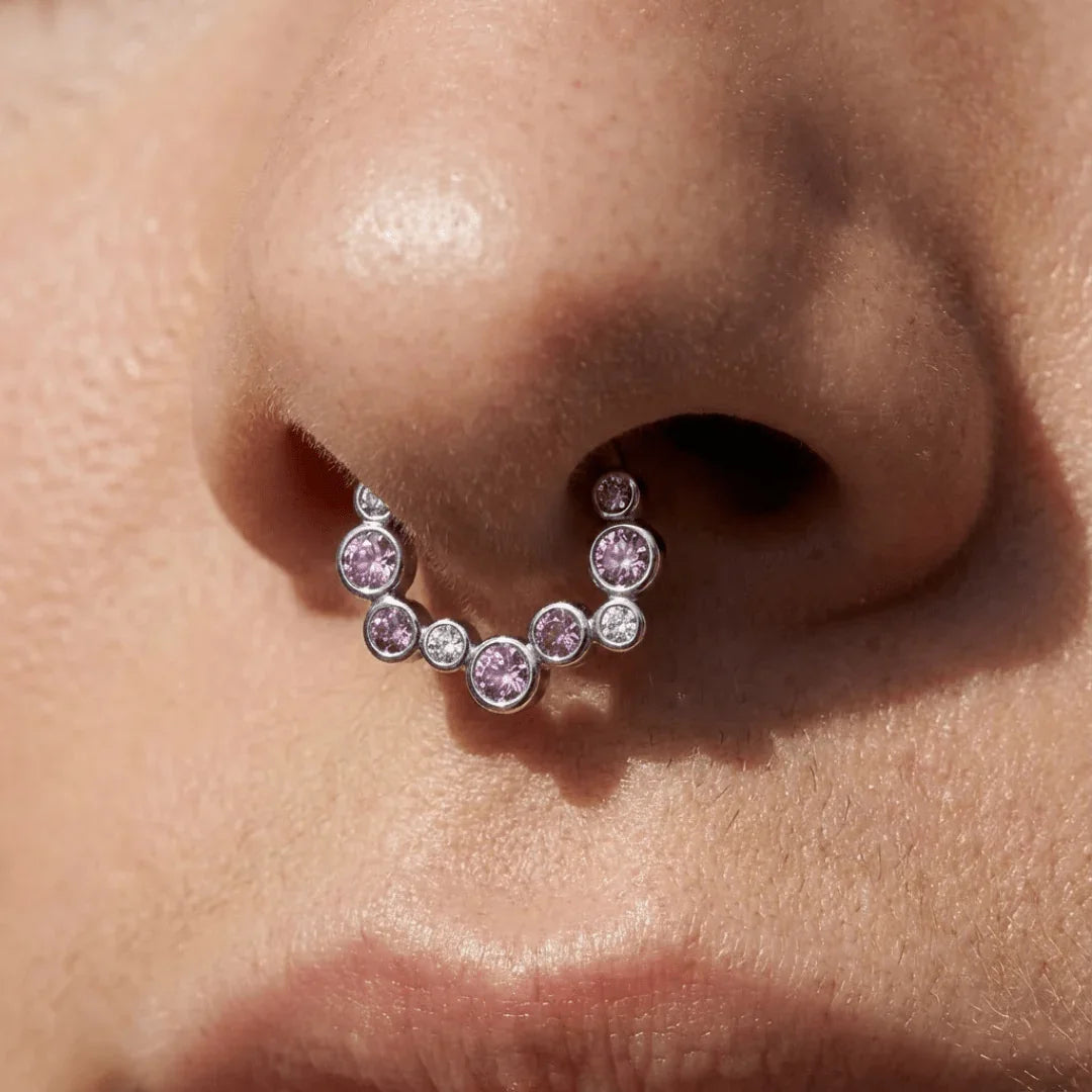 Bubble Bezel Seamless Ring – 14K Gold Graduated Cluster - piercing - zone.com