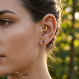 Castiel Seamless Ring – 14K Gold Cup & Divot Design - piercing - zone.com