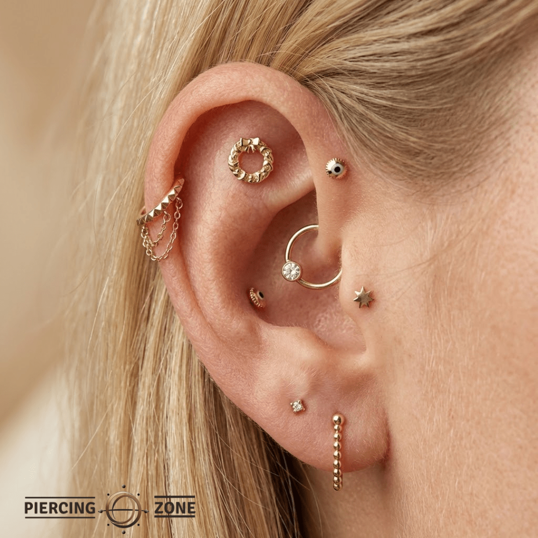 Christmas Wreath – 14K Gold Threadless/Threaded End - piercing - zone.com