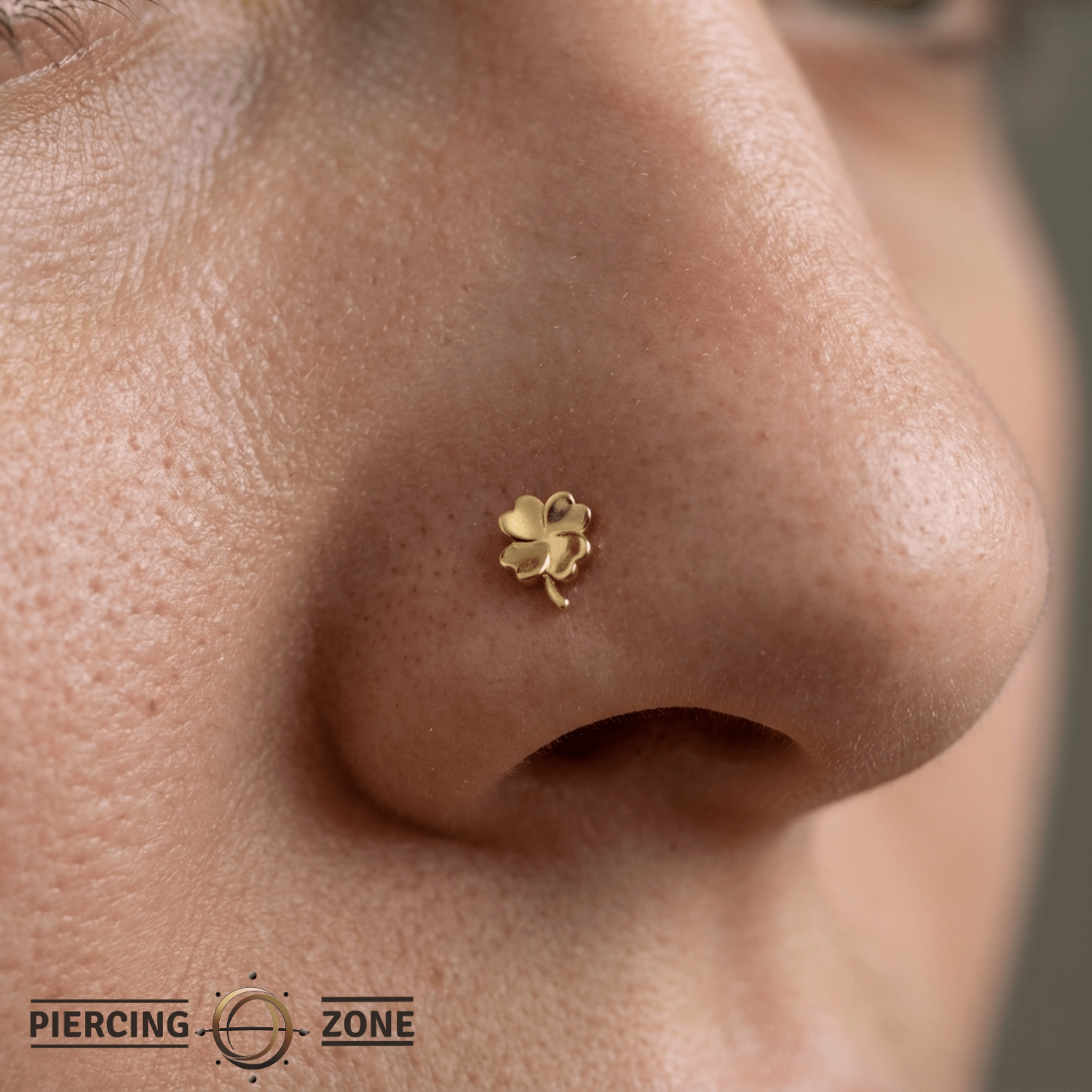 Clover Pin - 14K Gold Clover Threadless End - piercing - zone.com