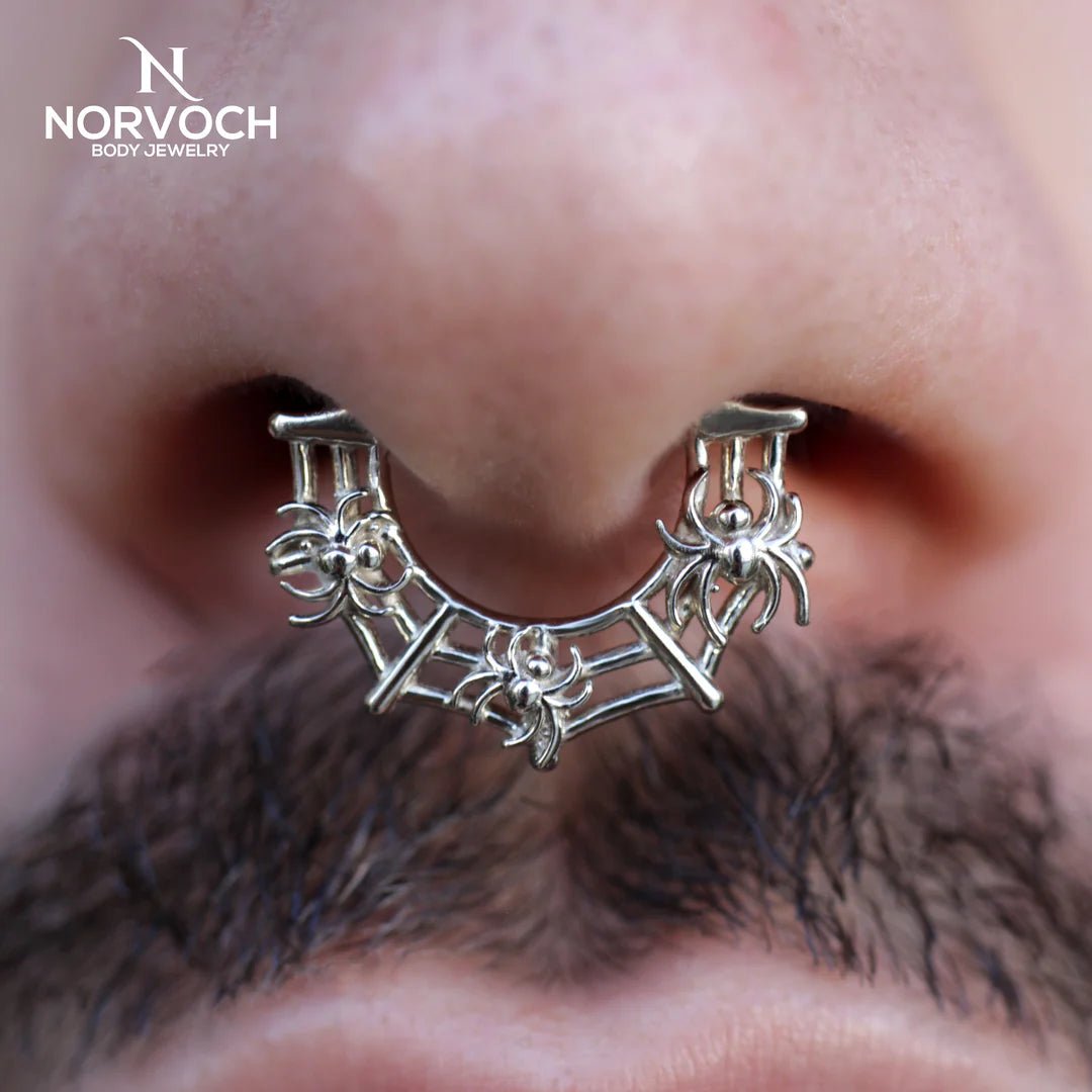 Cobweb Seamless Ring – 14K Gold Halloween Piercing - piercing - zone.com