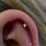 Corvin – White CZ Star – 14K Gold Threadless End - piercing - zone.com