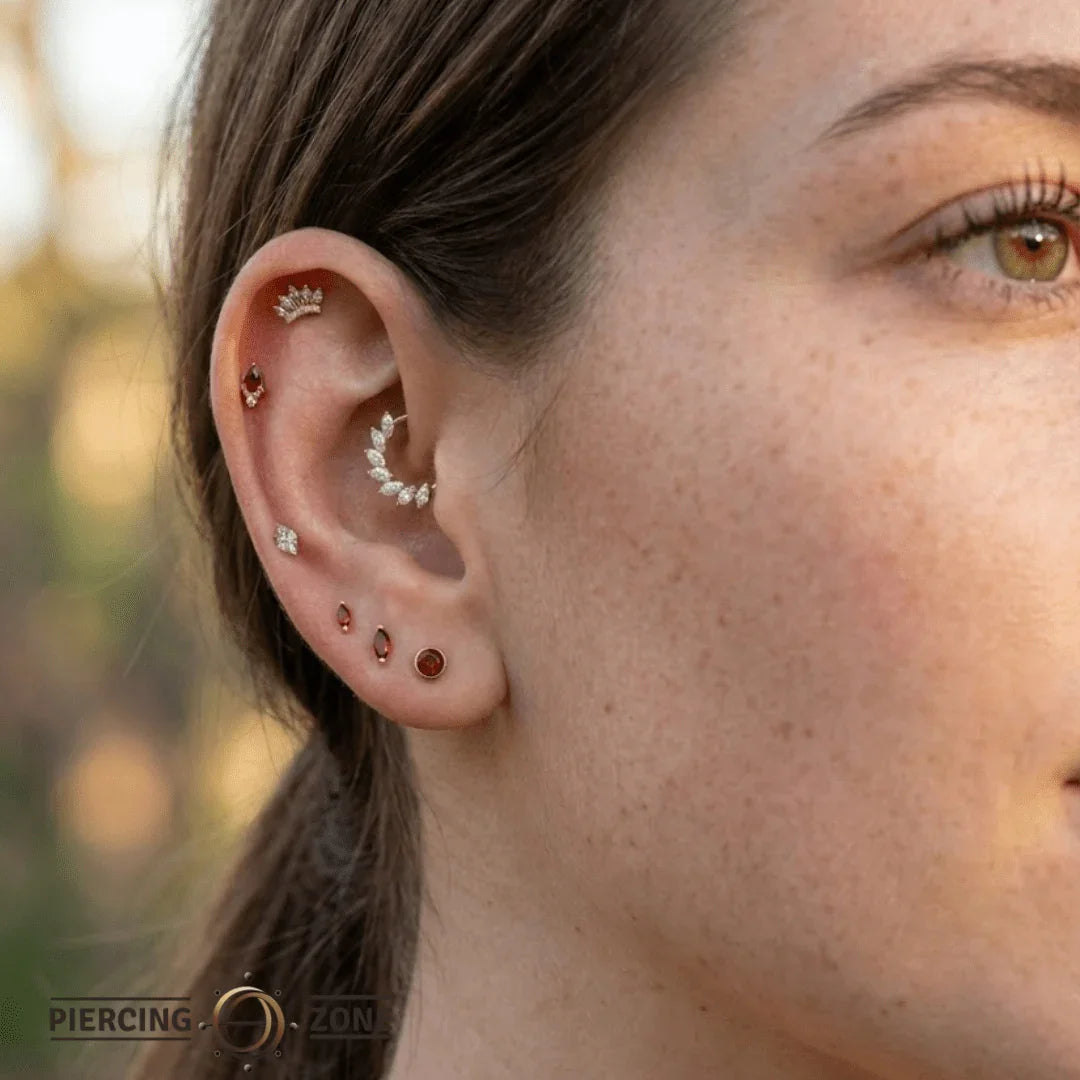 Daphne Seamless Ring – 14K Gold Six - Marquise Radiant Crown Design - piercing - zone.com