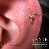 Dotty’s Friend Spotty – 14K Gold Threadless End - piercing - zone.com