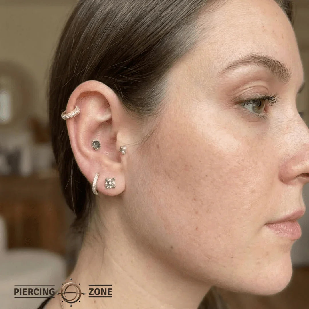 Double Filigree Gemmed Clicker with 16 Gems – 14K & 18K Gold - piercing - zone.com