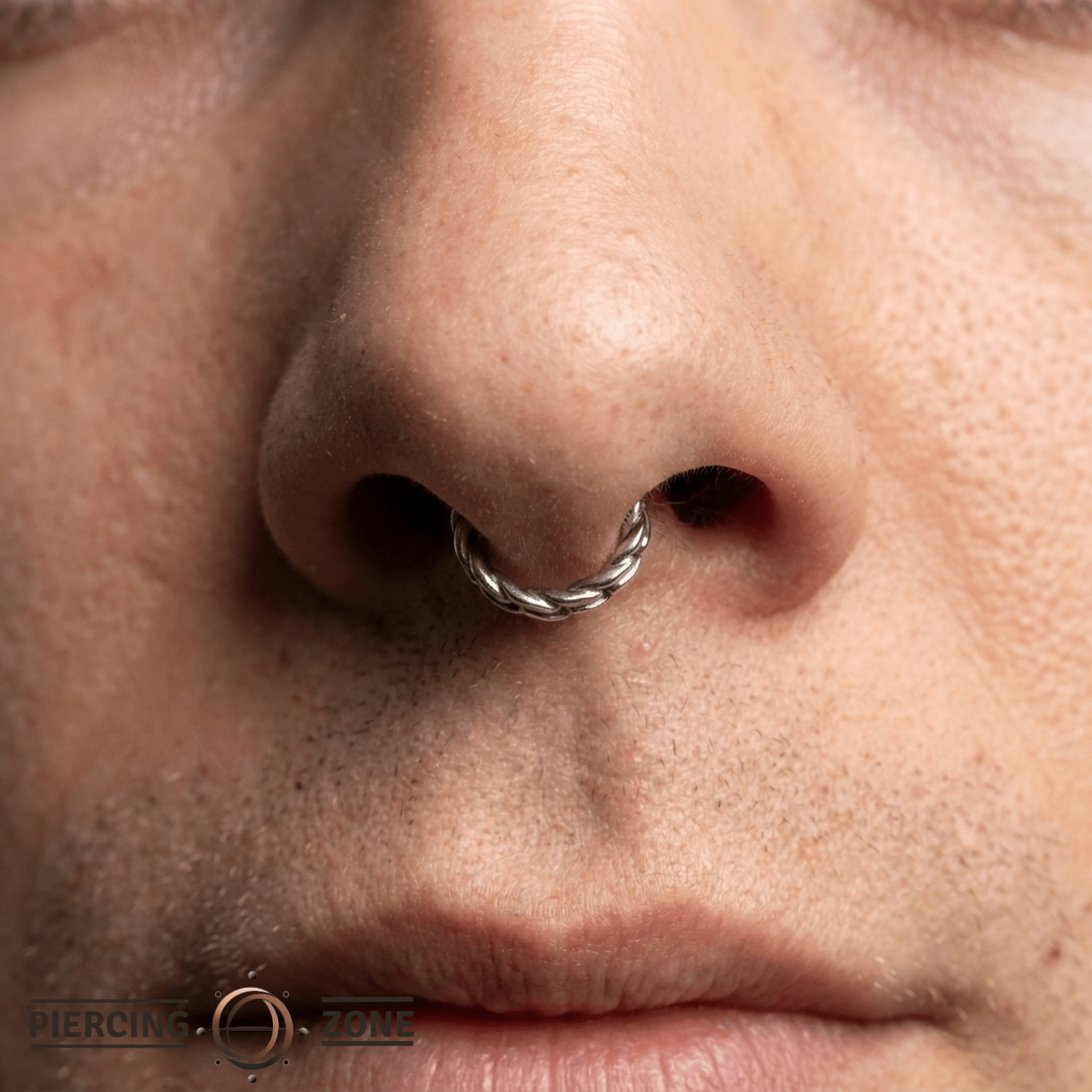 Downtown Continuous Ring - 14K Gold Seamless Ring - piercing - zone.com