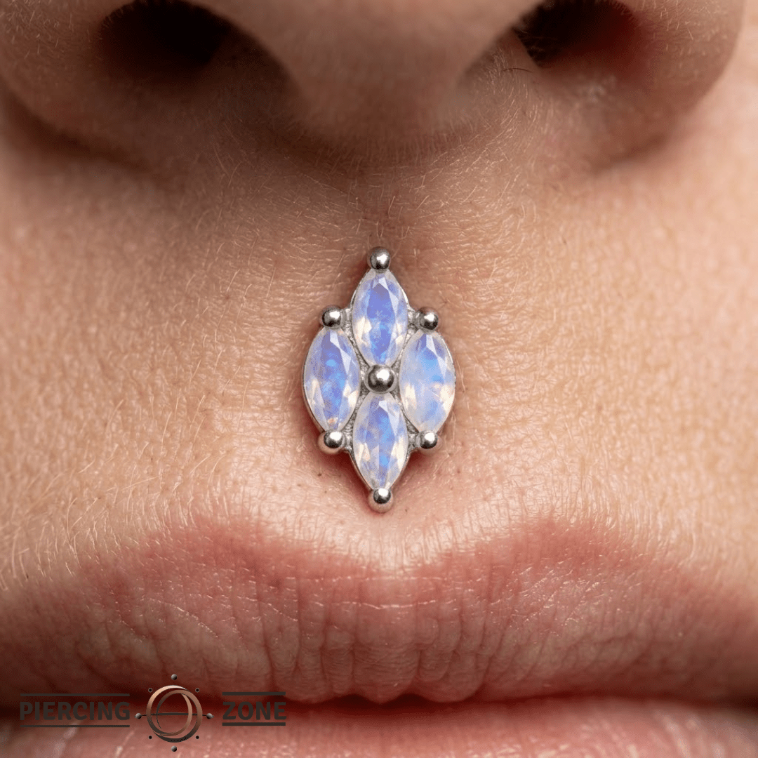 Dream On – Moonstone Quartet – 14K Gold Threadless End - piercing - zone.com