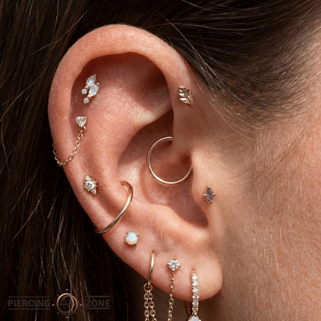 Dreamland – 14K Gold Moonstone & CZ Threadless End - piercing - zone.com