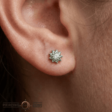 Eloise Tsavorite Flower – 14K Gold Threadless End - piercing - zone.com