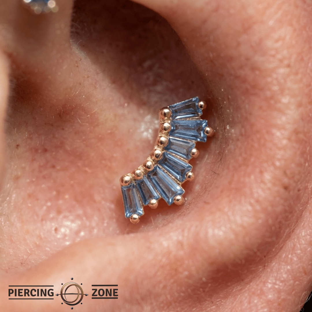 Enlighten – Blue Topaz Ombré – 14K Gold Threadless End - piercing - zone.com