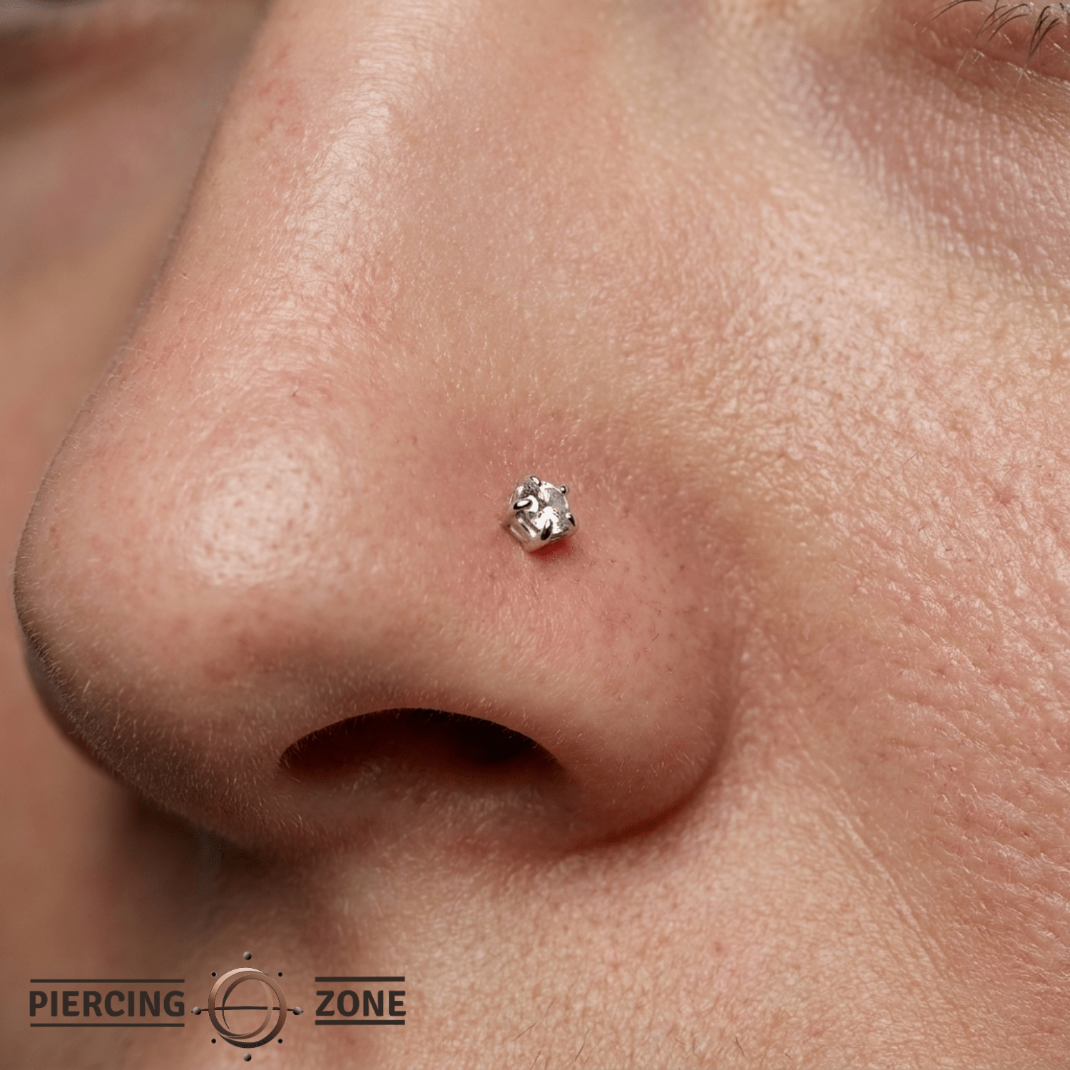 Faceted Gold Pin - 14K Gold Threadless End - piercing - zone.com