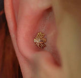 Flying Bee – 14K/18K Gold Sculpted Threadless End - piercing - zone.com
