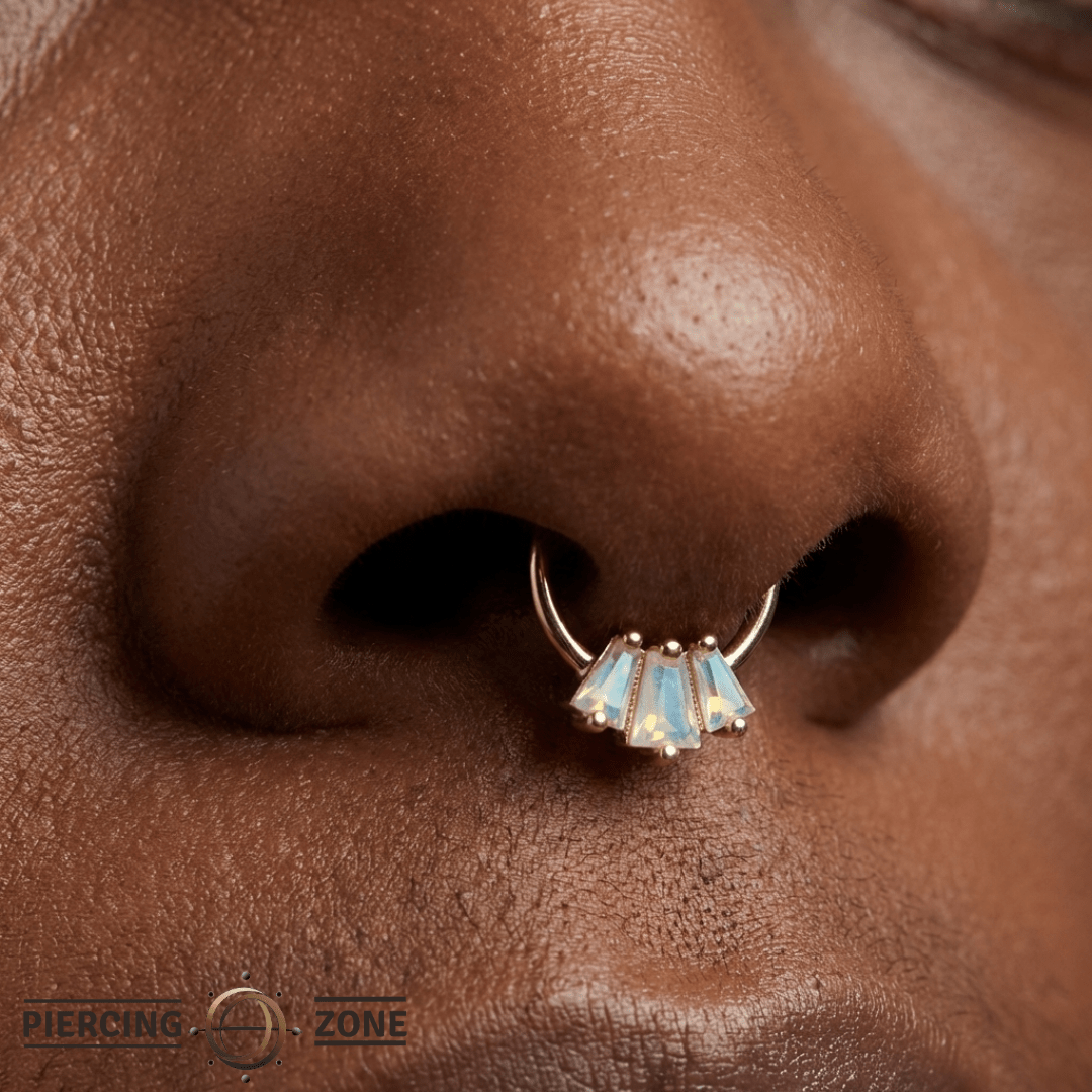 Gemma Trios – Mercury Mist Topaz – 14K Gold Seamless Ring - piercing - zone.com
