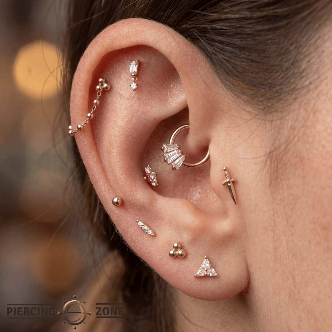 Gemma Trios – Mercury Mist Topaz – 14K Gold Seamless Ring - piercing - zone.com