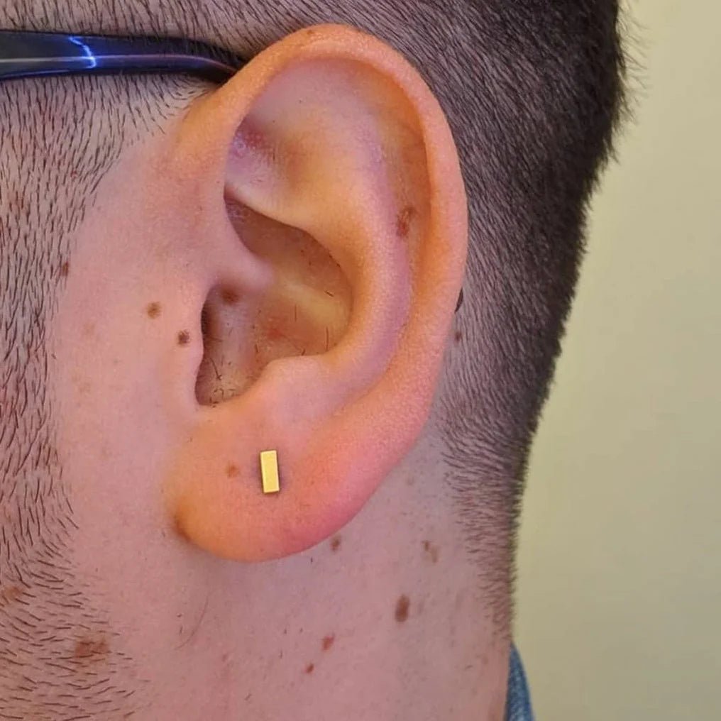Gold Bar – 14K Gold Threadless End - piercing - zone.com