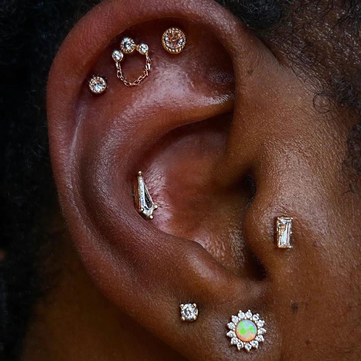 Halston – 14K Gold Grey Diamond, White Sapphire & Chain Threadless End - piercing - zone.com