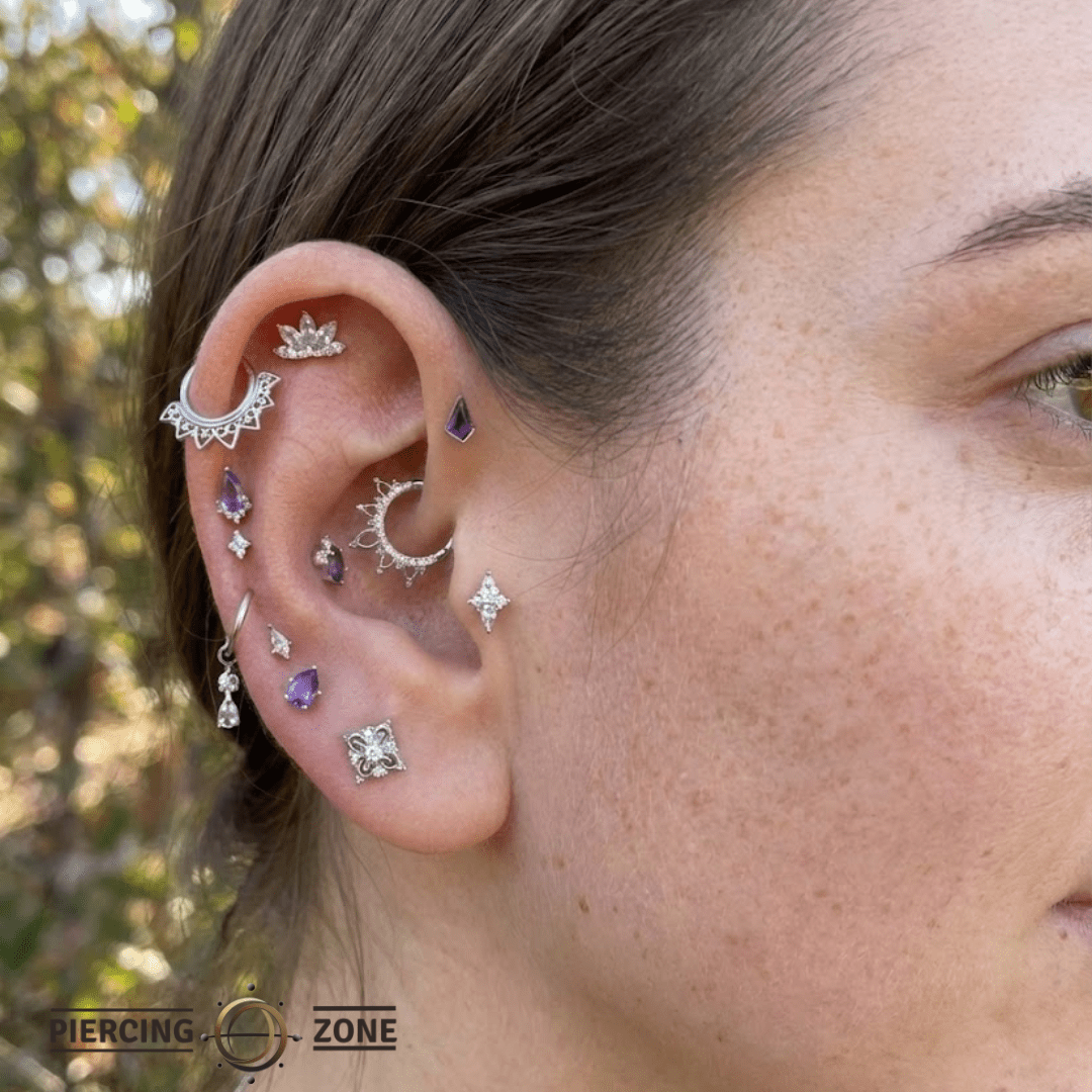 Heart Seamless Ring – 14K Gold Cup & Divot Design - piercing - zone.com