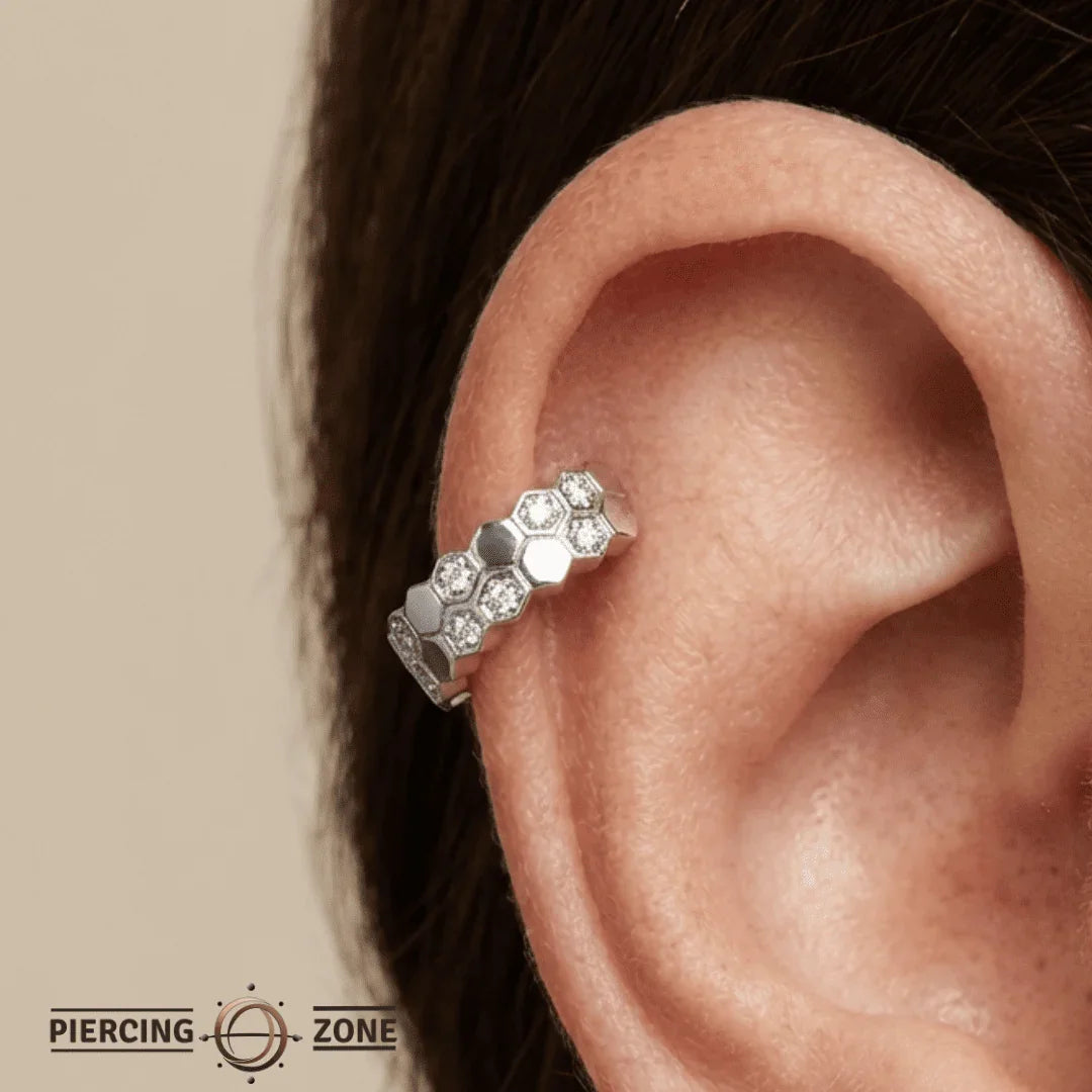 Honey Clicker with Honeycomb & Gem Accents – 14K & 18K Gold - piercing - zone.com