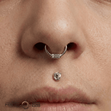 Horizontal Baguette Seamless Ring – 14K Gold Cup & Divot Design - piercing - zone.com