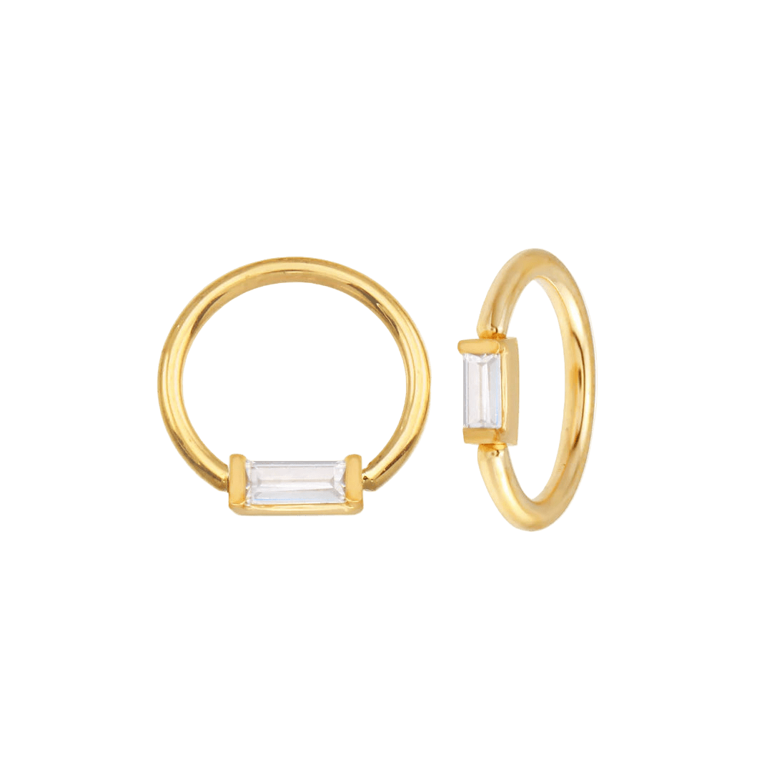 Horizontal Baguette Seamless Ring – 14K Gold Cup & Divot Design - piercing - zone.com