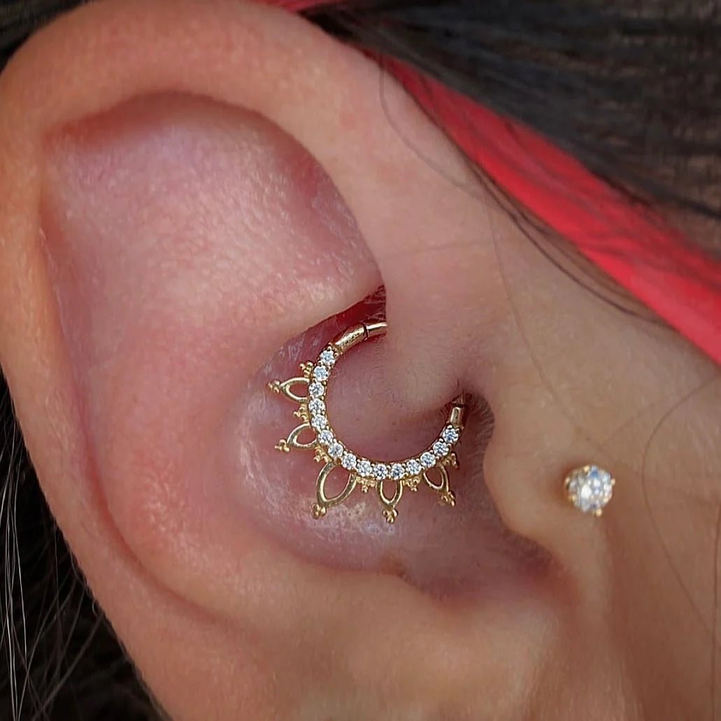 INDRA - CZ - SOLID 14KT GOLD CLICKER piercing-zone.com