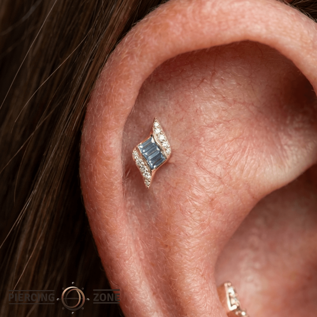 Intrigue – London Blue Topaz – 14K Gold Threadless End - piercing - zone.com