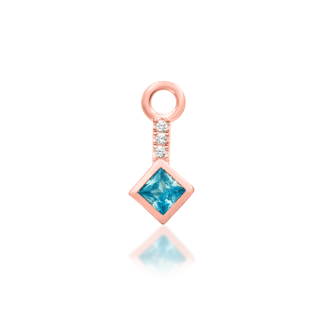 Side profile of Anna-May end in rose gold – minimalist oceanic sparkle