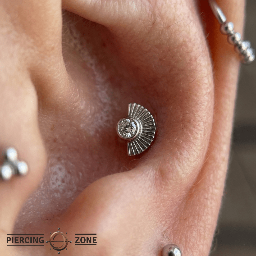 Kahlo – 14K Gold Diamond Threadless End - piercing - zone.com