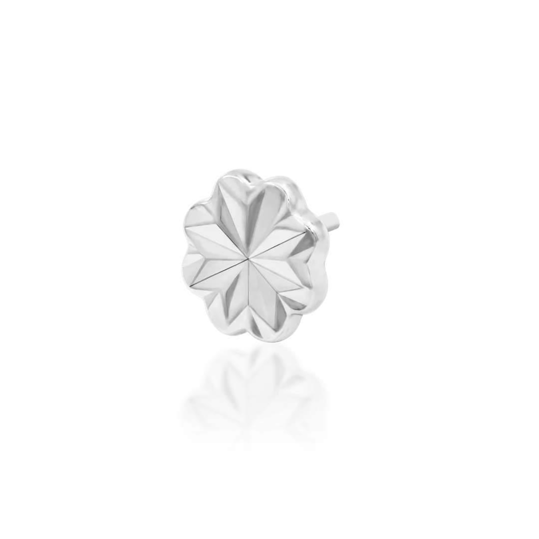 Laser Blossom – Engraved Flower – 14K Gold Threadless End - piercing - zone.com