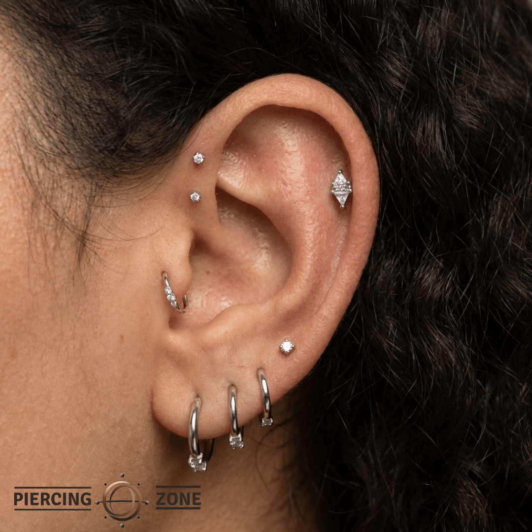 Le Tigre – CZ Cluster Spike – 14K Gold Threadless End - piercing - zone.com