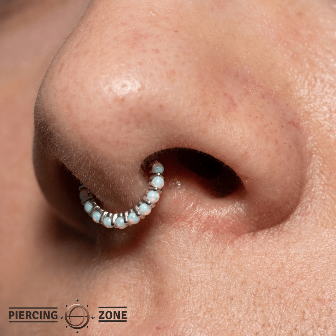 Lillia – 14K Gold Opal Clicker - piercing - zone.com