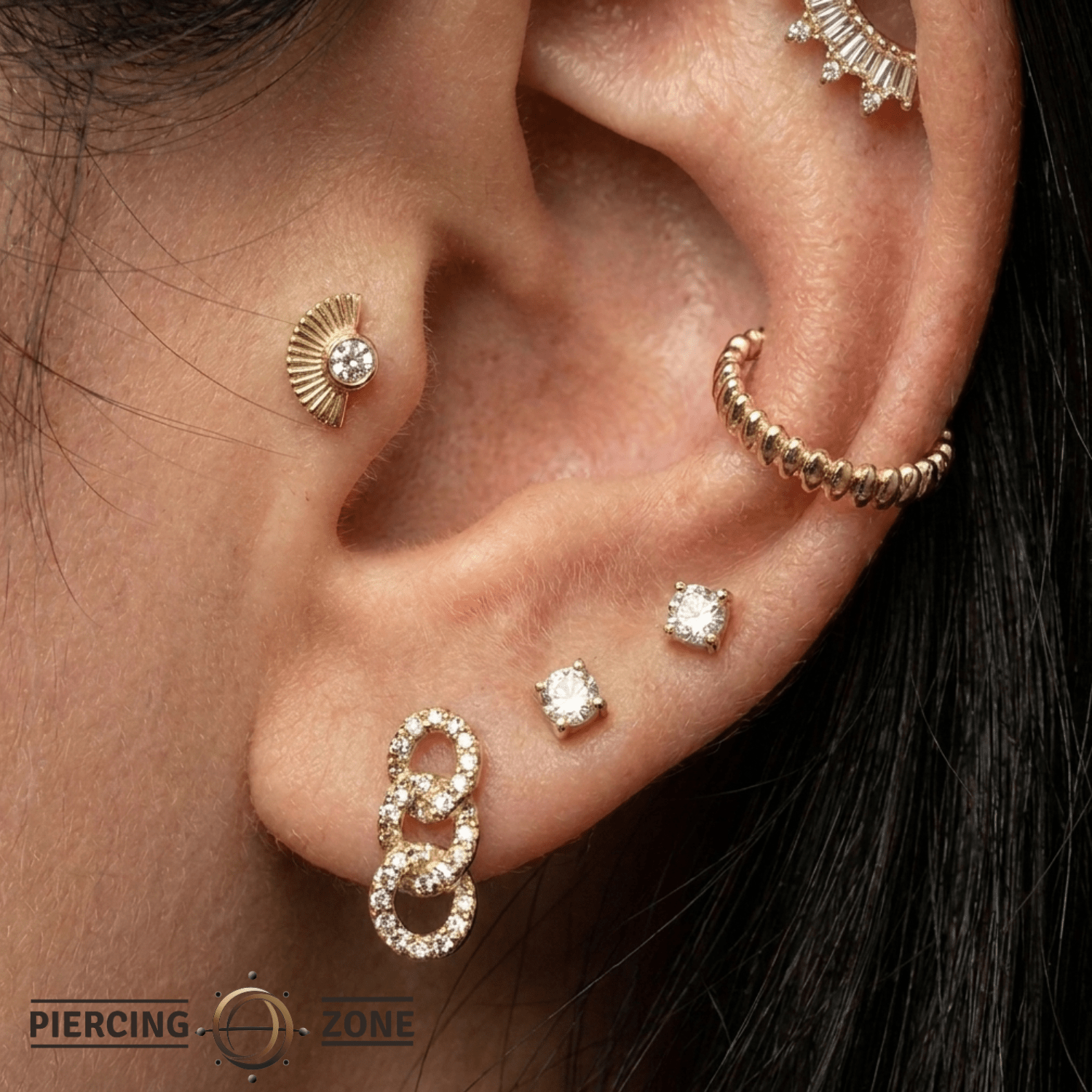Linear Continuous Ring - 14K Gold Seamless Ring - piercing - zone.com