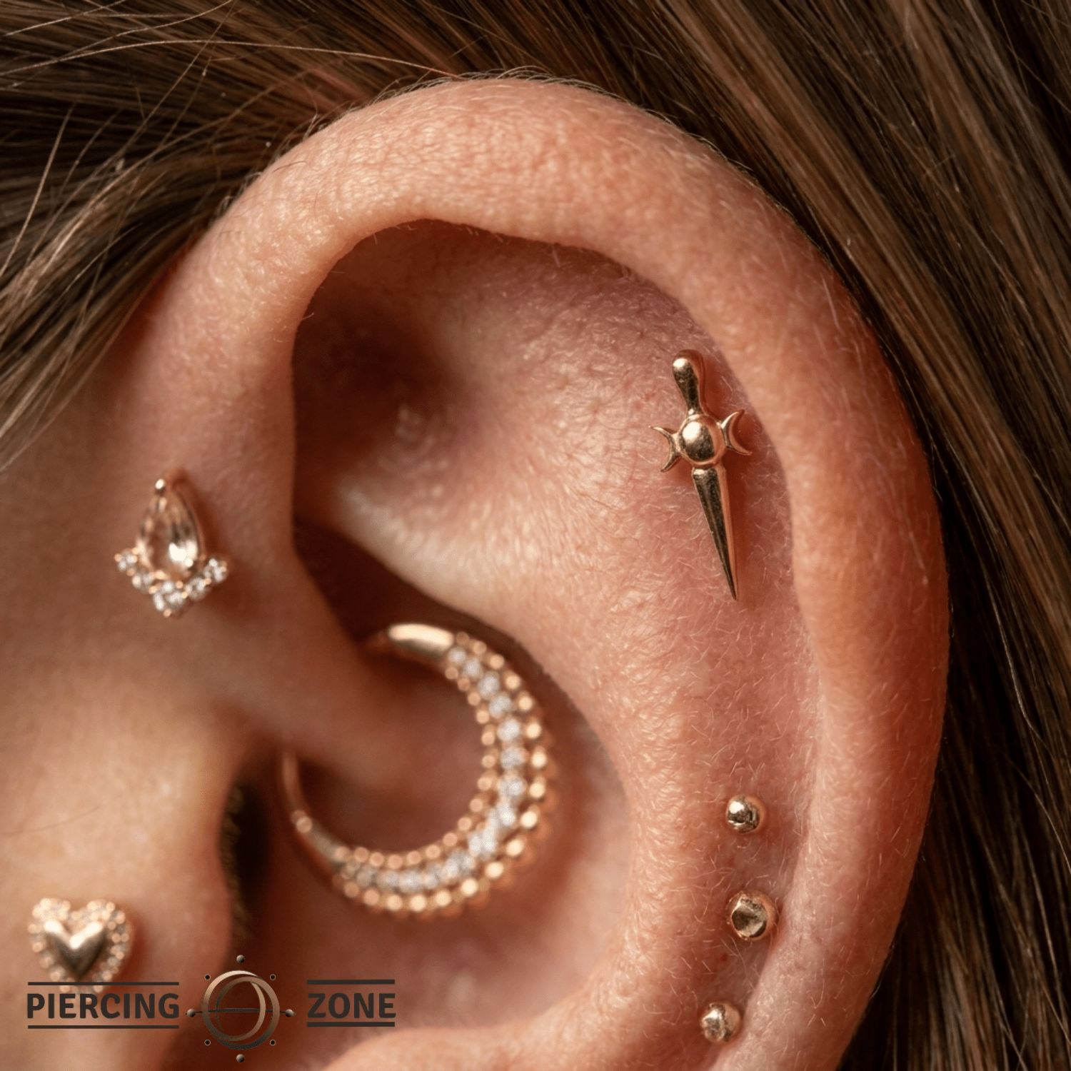 Long Dagger - 18K Gold Threadless End - piercing-zone.com
