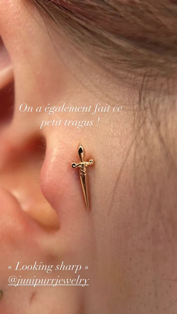 Looking Sharp – Dagger Motif – 14K Gold Threadless End - piercing - zone.com