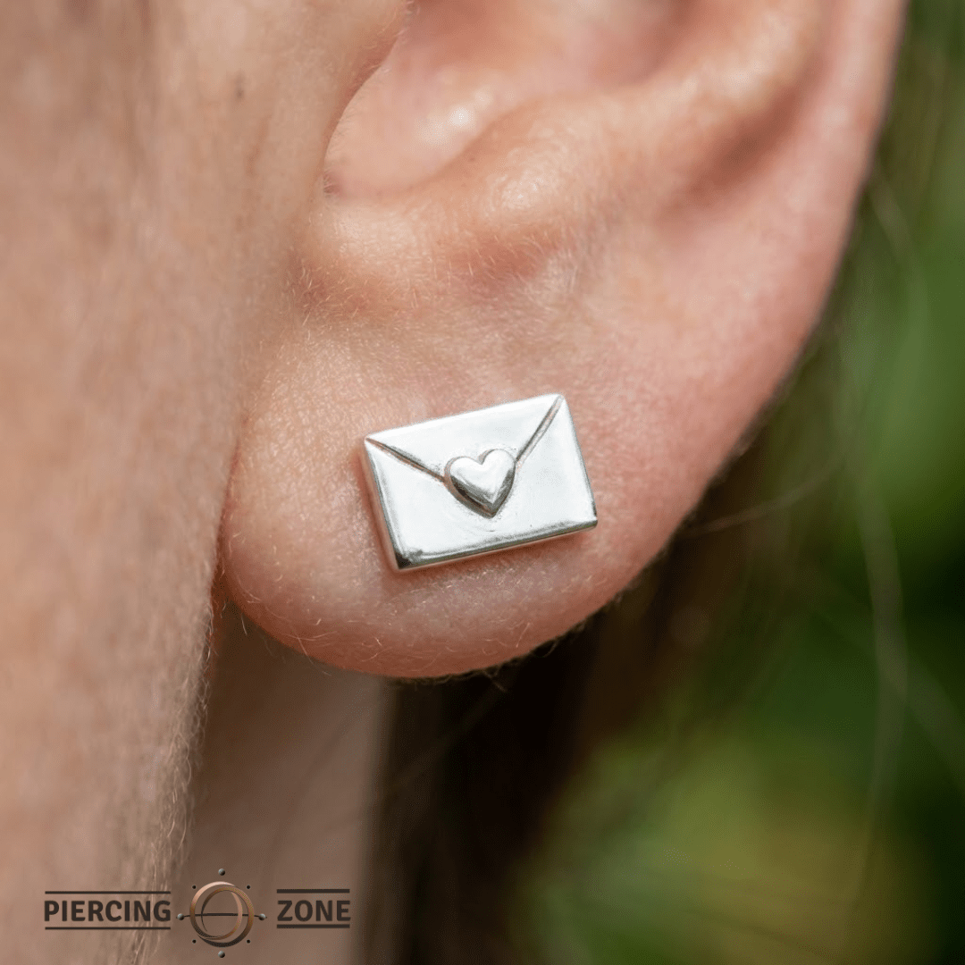 Love Letter – 14K Gold Threadless/Threaded End - piercing - zone.com
