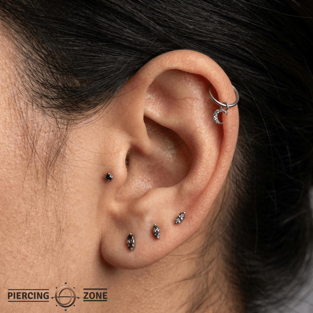 Lunette – CZ Cluster – 14K Gold Charm - piercing - zone.com