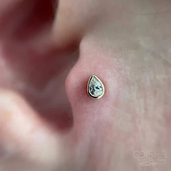 Mary – 14K Gold Pear - Cut CZ Threadless End - piercing - zone.com